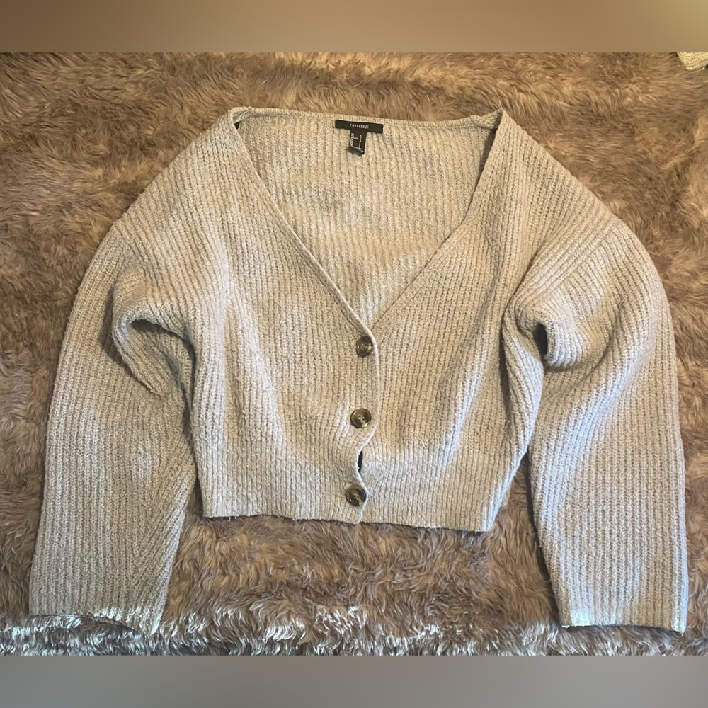 Forever 21 button down sweater Large